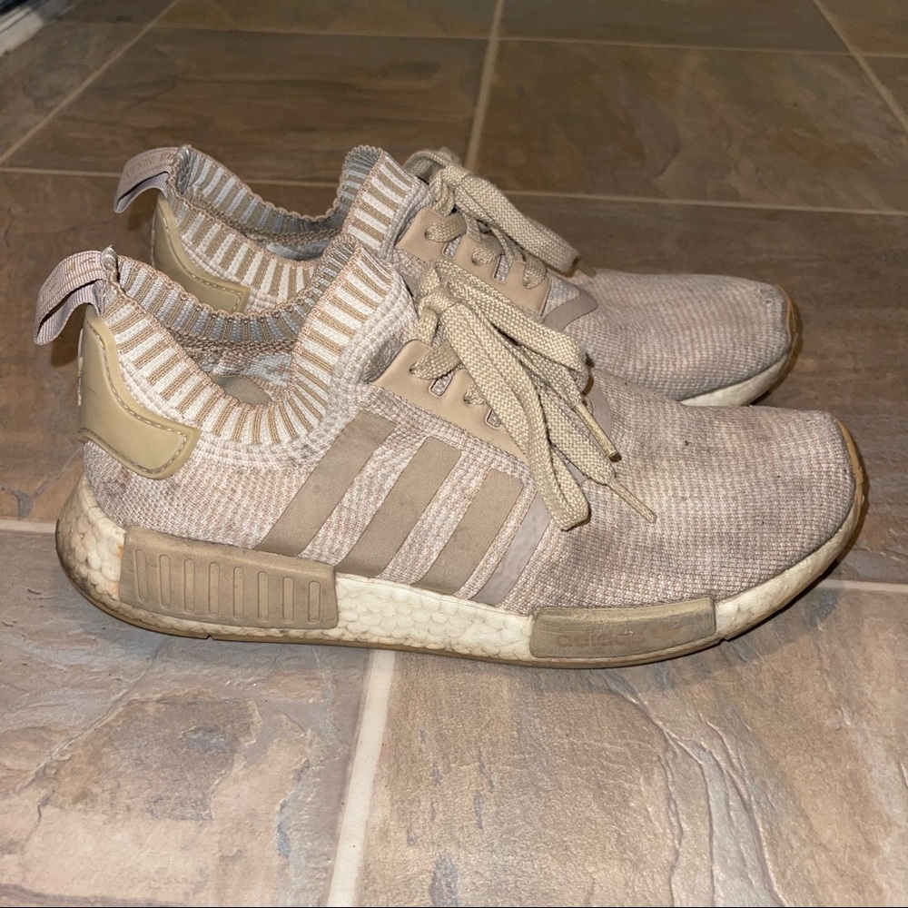 “ Linen Khaki “ NMD R1 Sneakers